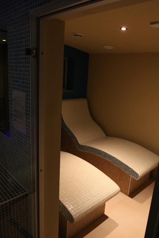 Hotel Odra オストラヴィツェ エクステリア 写真