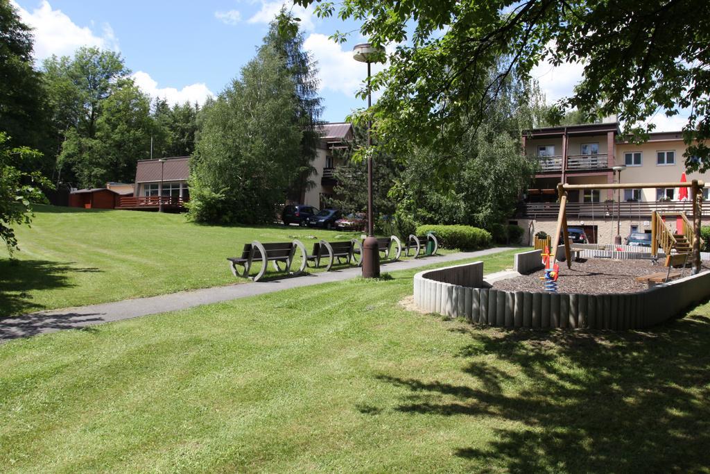 Hotel Odra オストラヴィツェ エクステリア 写真