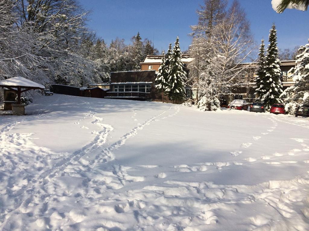Hotel Odra オストラヴィツェ エクステリア 写真
